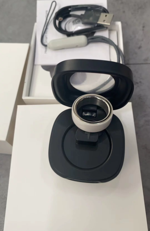 Anillo Inteligente R8 para Monitoreo de Salud y Seguimiento de Ejercicio